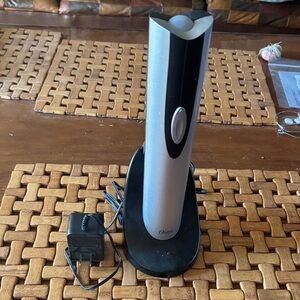Oster Silver and Black Electric Wine Opener